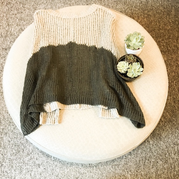 Grey knit sweater - Picture 4 of 4